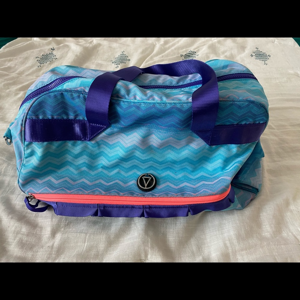 Ivivva (Lululemon brand) duffel bag
